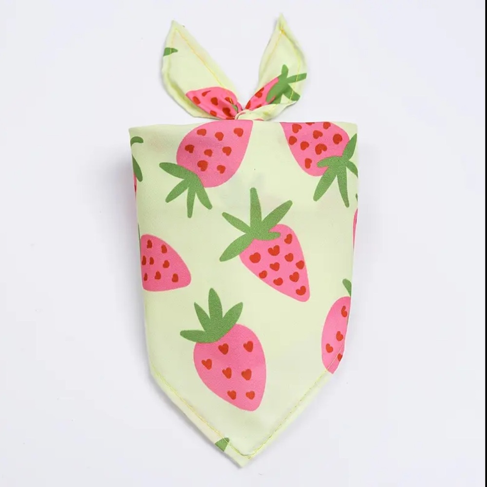 🆕 Strawberry Print Pet Bandana